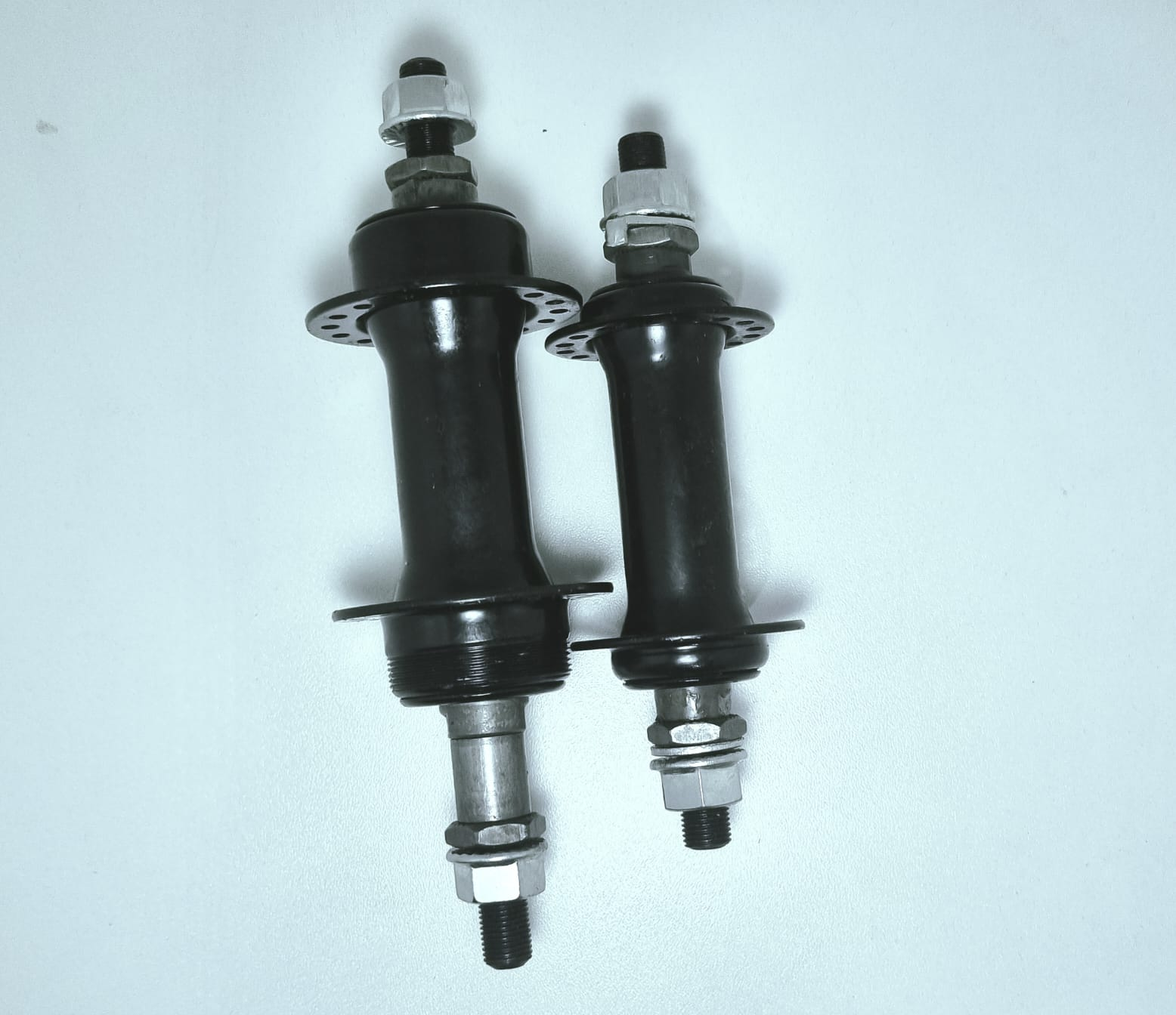 Cubo Dianteiro/Traseiro Ferro 32 Furos Preto Importado